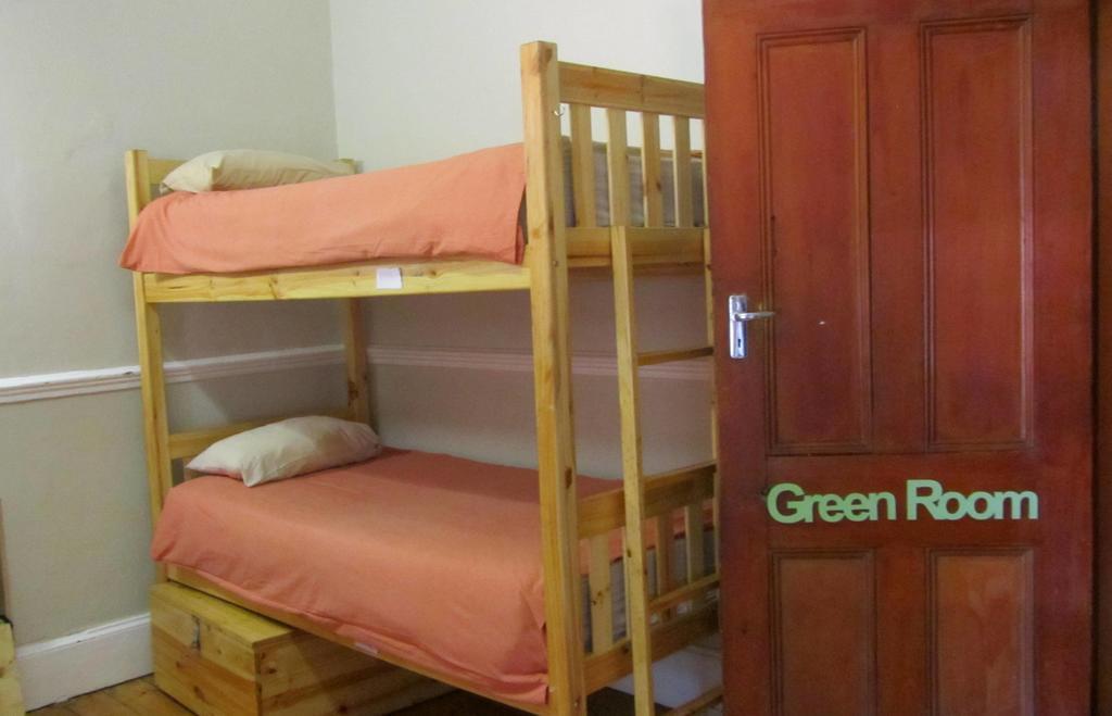 Green Elephant Backpackers Кейптаун Стая снимка