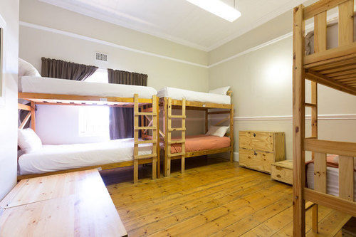 Green Elephant Backpackers Кейптаун Екстериор снимка